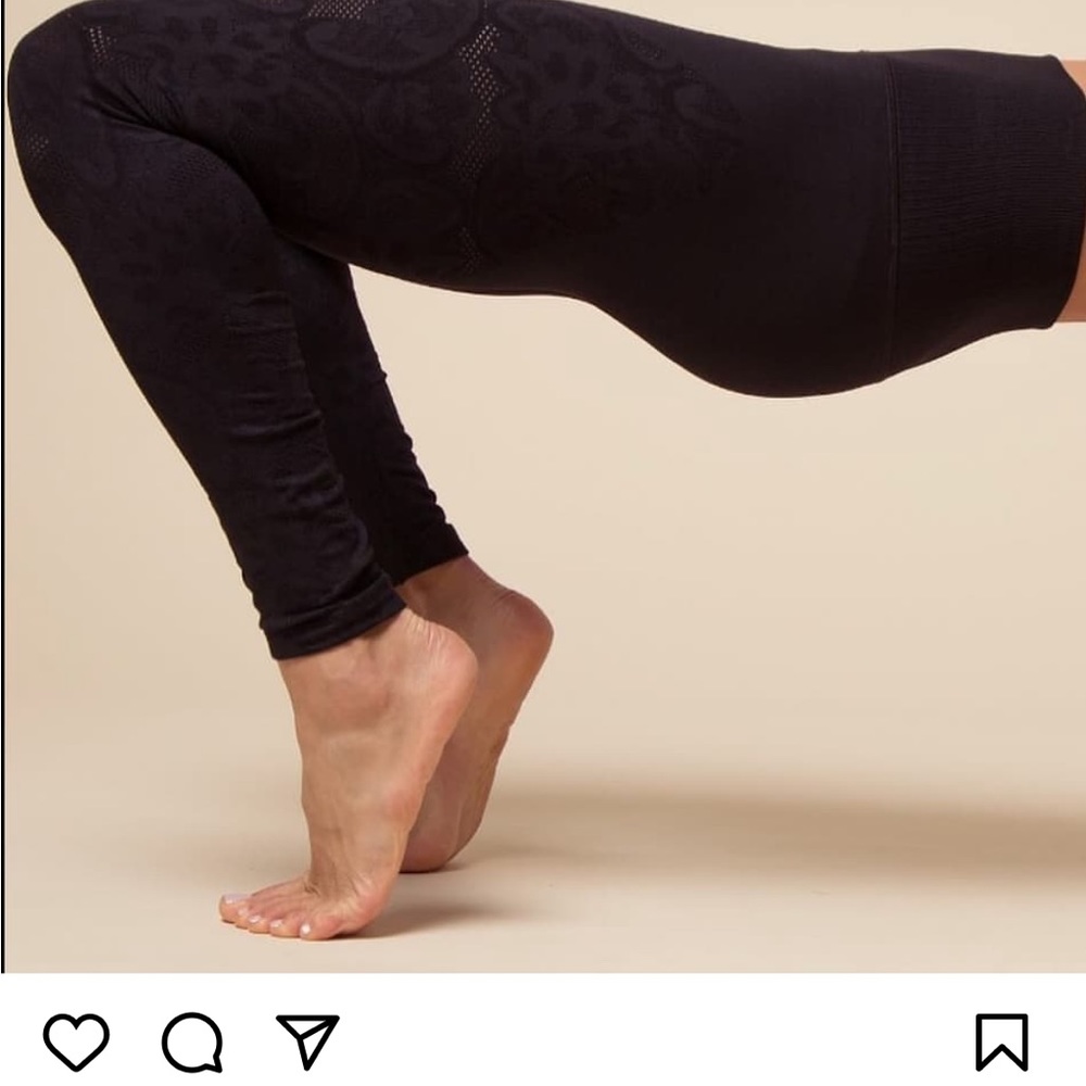 Avocado Solid Black Fire Leggings - Picture 4 of 11